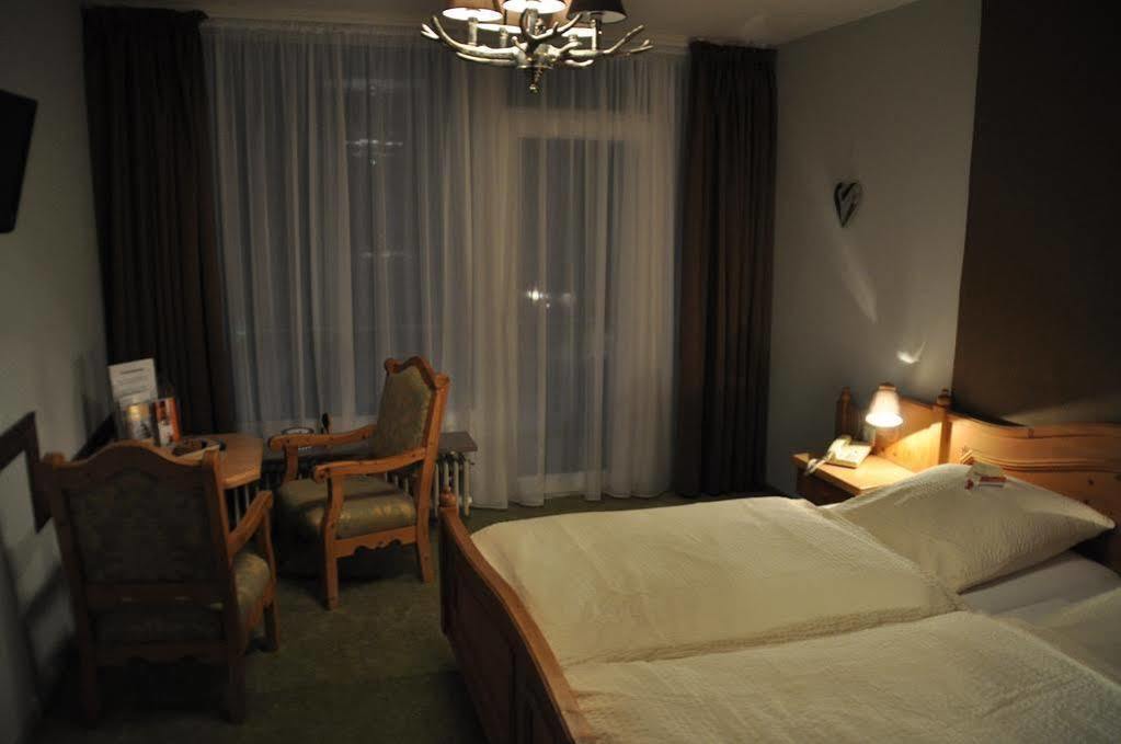 Hotel Hasselhof Garni Vier Sterne เบราน์ลาเกอ ภายนอก รูปภาพ